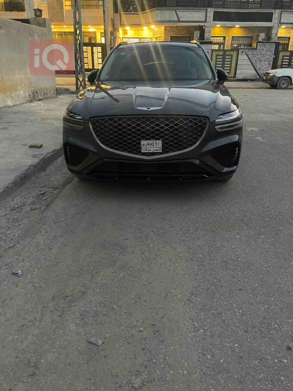 جێنسس GV70